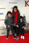 Amsterdam 1 februari 2020
Premiere Kruimeltje in Tuschinski. Niama Amhali met zoons en kennisen