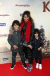 Amsterdam 1 februari 2020
Premiere Kruimeltje in Tuschinski. Niama Amhali met zoons en kennisen