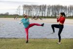 Ouderkerk aan de Amstel 17 maart 2020
Nicolette Kluijver en PT Olga Kocak geven live op insta een training voor hun volgers ivm het Corona Virus
