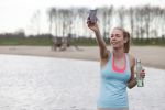 Ouderkerk aan de Amstel 17 maart 2020
Nicolette Kluijver en PT Olga Kocak geven live op insta een training voor hun volgers ivm het Corona Virus