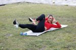 Ouderkerk aan de Amstel 17 maart 2020
Nicolette Kluijver en PT Olga Kocak geven live op insta een training voor hun volgers ivm het Corona Virus