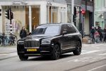 Amsterdam 30 januari 2020
Oud voetballer Oussama Assaidi  in zijn niwue Rolls Royce SUV in Amsterdam zuid.