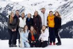 Lech 25 februari 2020
Fotouurtje Koninklijke familie. Aanwezig Koning Willem Alexander Koningin Maxima Prinses Amalia Alexia Ariane Prinses Beatrix Prins Constantijn Prinses laurentien Gravin Eloise Graaf Claus Casimir en Gravin Leonore .