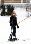 Lech 25 februari 2020
Fotouurtje Koninklijke familie. Aanwezig Koning Willem Alexander Koningin Maxima Prinses Amalia Alexia Ariane Prinses Beatrix Prins Constantijn Prinses laurentien Gravin Eloise Graaf Claus Casimir en Gravin Leonore .