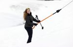 Lech 25 februari 2020
Fotouurtje Koninklijke familie. Aanwezig Koning Willem Alexander Koningin Maxima Prinses Amalia Alexia Ariane Prinses Beatrix Prins Constantijn Prinses laurentien Gravin Eloise Graaf Claus Casimir en Gravin Leonore .