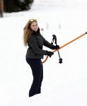 Lech 25 februari 2020
Fotouurtje Koninklijke familie. Aanwezig Koning Willem Alexander Koningin Maxima Prinses Amalia Alexia Ariane Prinses Beatrix Prins Constantijn Prinses laurentien Gravin Eloise Graaf Claus Casimir en Gravin Leonore .