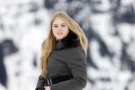 Lech 25 februari 2020
Fotouurtje Koninklijke familie. Aanwezig Koning Willem Alexander Koningin Maxima Prinses Amalia Alexia Ariane Prinses Beatrix Prins Constantijn Prinses laurentien Gravin Eloise Graaf Claus Casimir en Gravin Leonore .