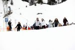 Lech 25 februari 2020
Fotouurtje Koninklijke familie. Aanwezig Koning Willem Alexander Koningin Maxima Prinses Amalia Alexia Ariane Prinses Beatrix Prins Constantijn Prinses laurentien Gravin Eloise Graaf Claus Casimir en Gravin Leonore .