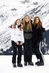 Lech 25 februari 2020
Fotouurtje Koninklijke familie. Aanwezig Koning Willem Alexander Koningin Maxima Prinses Amalia Alexia Ariane Prinses Beatrix Prins Constantijn Prinses laurentien Gravin Eloise Graaf Claus Casimir en Gravin Leonore .