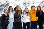Lech 25 februari 2020
Fotouurtje Koninklijke familie. Aanwezig Koning Willem Alexander Koningin Maxima Prinses Amalia Alexia Ariane Prinses Beatrix Prins Constantijn Prinses laurentien Gravin Eloise Graaf Claus Casimir en Gravin Leonore .