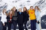 Lech 25 februari 2020
Fotouurtje Koninklijke familie. Aanwezig Koning Willem Alexander Koningin Maxima Prinses Amalia Alexia Ariane Prinses Beatrix Prins Constantijn Prinses laurentien Gravin Eloise Graaf Claus Casimir en Gravin Leonore .