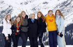 Lech 25 februari 2020
Fotouurtje Koninklijke familie. Aanwezig Koning Willem Alexander Koningin Maxima Prinses Amalia Alexia Ariane Prinses Beatrix Prins Constantijn Prinses laurentien Gravin Eloise Graaf Claus Casimir en Gravin Leonore .