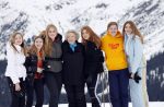 Lech 25 februari 2020
Fotouurtje Koninklijke familie. Aanwezig Koning Willem Alexander Koningin Maxima Prinses Amalia Alexia Ariane Prinses Beatrix Prins Constantijn Prinses laurentien Gravin Eloise Graaf Claus Casimir en Gravin Leonore .
