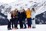 Lech 25 februari 2020
Fotouurtje Koninklijke familie. Aanwezig Koning Willem Alexander Koningin Maxima Prinses Amalia Alexia Ariane Prinses Beatrix Prins Constantijn Prinses laurentien Gravin Eloise Graaf Claus Casimir en Gravin Leonore .