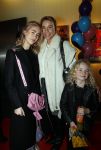 Amsterdam 2 februari 2020
Premiere de Grote slijmfilm in pathe arena. Renee Vervoorn met haar twee dochters