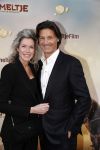 Amsterdam 1 februari 2020
Premiere Kruimeltje in Tuschinski. Rick Engelkes met vriendin Marie Claire Noorlander en haar zoons