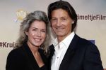 Amsterdam 1 februari 2020
Premiere Kruimeltje in Tuschinski. Rick Engelkes met vriendin Marie Claire Noorlander en haar zoons