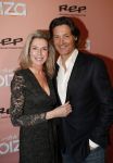 Amsterdam 3 februari 2020
Premiere verliefd op ibiza in het deLamar theater. Rick Engelkes met zijn vriendin Marie Claire Noorlander en zijn dochters