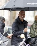 Amsterdam 29 februari 2020
Ruud Gulklit met zijn vriendin Karin de Rooy onder paraplu