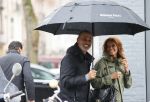 Amsterdam 29 februari 2020
Ruud Gulklit met zijn vriendin Karin de Rooy onder paraplu