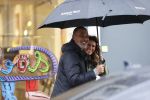 Amsterdam 29 februari 2020
Ruud Gulklit met zijn vriendin Karin de Rooy onder paraplu