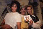 2o Juli 1995
Sheil Timmerman samen met haar zus Sandra Timmerman en Bennie Jolink