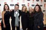 Hilversum 9 maart 2020
Uitreiking Buma awards in studio 21 op het mediapark. Stephen Emmer met familie