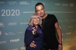 Amsterdam 10 februari 2020
Uitreiking edisons in de westergasfabriek . Najib Amhali presenteert de avond.
Willeke Alberti krijgt ouvre Edison uit handen van Dinand Woesthof