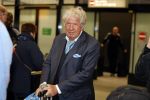 Schiphol 28 februari 2020
Aankomst Willibrord Frequin Barry Stevens Gerard Cox en Peter Faber op schiphol na de opnames van hun programma beter laat dan nooit.