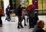 Schiphol 27 februari 2020
Wesley Sneijder haalt zijn zoon Xess Xava en Yolathe Cabau v Kasbergen op nadat ze van uit Los Angeles naar Amsterdam/schiphol zijn gevloegen.