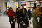 Schiphol 27 februari 2020
Wesley Sneijder haalt zijn zoon Xess Xava en Yolathe Cabau v Kasbergen op nadat ze van uit Los Angeles naar Amsterdam/schiphol zijn gevloegen.