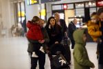 Schiphol 27 februari 2020
Wesley Sneijder haalt zijn zoon Xess Xava en Yolathe Cabau v Kasbergen op nadat ze van uit Los Angeles naar Amsterdam/schiphol zijn gevloegen.
