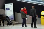 Schiphol 27 februari 2020
Wesley Sneijder haalt zijn zoon Xess Xava en Yolathe Cabau v Kasbergen op nadat ze van uit Los Angeles naar Amsterdam/schiphol zijn gevloegen.
