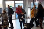Schiphol 27 februari 2020
Wesley Sneijder haalt zijn zoon Xess Xava en Yolathe Cabau v Kasbergen op nadat ze van uit Los Angeles naar Amsterdam/schiphol zijn gevloegen.