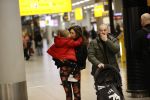 Schiphol 27 februari 2020
Wesley Sneijder haalt zijn zoon Xess Xava en Yolathe Cabau v Kasbergen op nadat ze van uit Los Angeles naar Amsterdam/schiphol zijn gevloegen.
