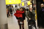 Schiphol 27 februari 2020
Wesley Sneijder haalt zijn zoon Xess Xava en Yolathe Cabau v Kasbergen op nadat ze van uit Los Angeles naar Amsterdam/schiphol zijn gevloegen.