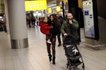 Schiphol 27 februari 2020
Wesley Sneijder haalt zijn zoon Xess Xava en Yolathe Cabau v Kasbergen op nadat ze van uit Los Angeles naar Amsterdam/schiphol zijn gevloegen.