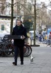 Amsterdam 20 februari 2021
Albert Verlinde heeft eten gehaald bij v Dam en loopt via het vondelpark met zijn hondje naar huis