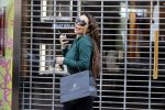 Amsterdam 6 maart 2021
Amanda Balk op de pc hooftstraat met een sleutrelhanger met daarop een foto van haar met haar vriend Ed den Hollander