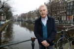 Amsterdam 4 maart 2021
Andre v Duin thuis in zijn huis en op straat op de grachten in Amsterdam.