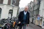 Amsterdam 4 maart 2021
Andre v Duin thuis in zijn huis en op straat op de grachten in Amsterdam.