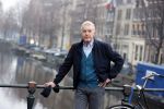 Amsterdam 4 maart 2021
Andre v Duin thuis in zijn huis en op straat op de grachten in Amsterdam.