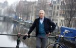 Amsterdam 4 maart 2021
Andre v Duin thuis in zijn huis en op straat op de grachten in Amsterdam.