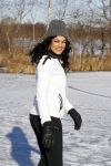 Loosdrecht 13 februari 2021
Chimene v Oosterhout schaatsend op de Loosdrechtse plassen.