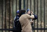Lage Vuursche en Soest 27 februari 2021
Chris Visser biedt petitie aan bij Prinses Beatrix op Drakensteyn .