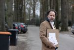 Lage Vuursche en Soest 27 februari 2021
Chris Visser biedt petitie aan bij Prinses Beatrix op Drakensteyn .