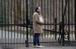 Lage Vuursche en Soest 27 februari 2021
Chris Visser biedt petitie aan bij Prinses Beatrix op Drakensteyn .