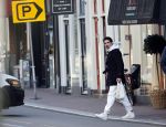 Amsterdam 26 februari 2021
Daniel de Ridder doet boodschappen op de utrechtsestraat.