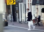 Amsterdam 26 februari 2021
Daniel de Ridder doet boodschappen op de utrechtsestraat.
