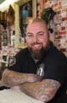 Eindhoven, 6 maart 2021
Danny Tattoo samen met zoon, moeder en Barbie